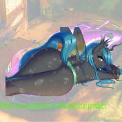 Queen Chrysalis Wet Look Decal Sticker, residue-free removal, perfect for rented spaces and laptops. Vinyl car decals suitable for cars, motorcycles, laptops, computers, backpacks, water bottles, and more.